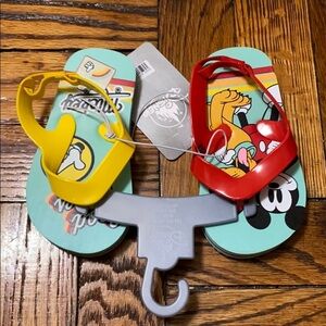 NWT Disney Mickey Mouse sandals size: 5/6 baby